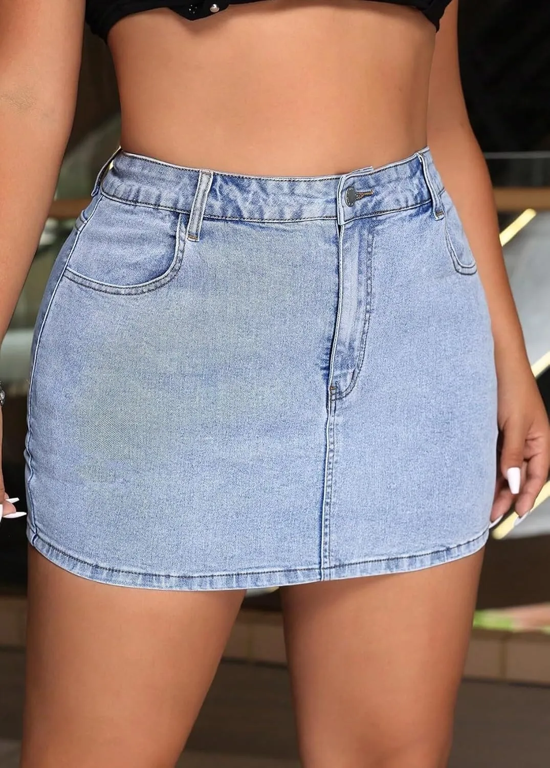 2025 Women's Plus Size Denim Skirt - High Waisted Mini Zipper Bodycon Jean Skirt with Five Pockets for Everyday Wear
