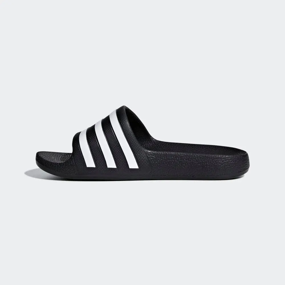 adidas Girls' Adilette Aqua Slides (Toddler/Little Kid/Big Kid)