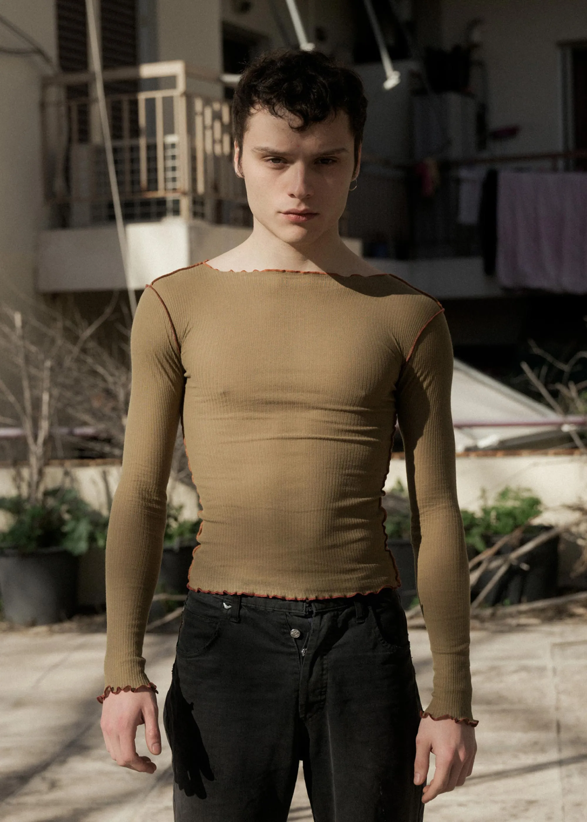 Baserange Vein Long Sleeve (Jade Brown)