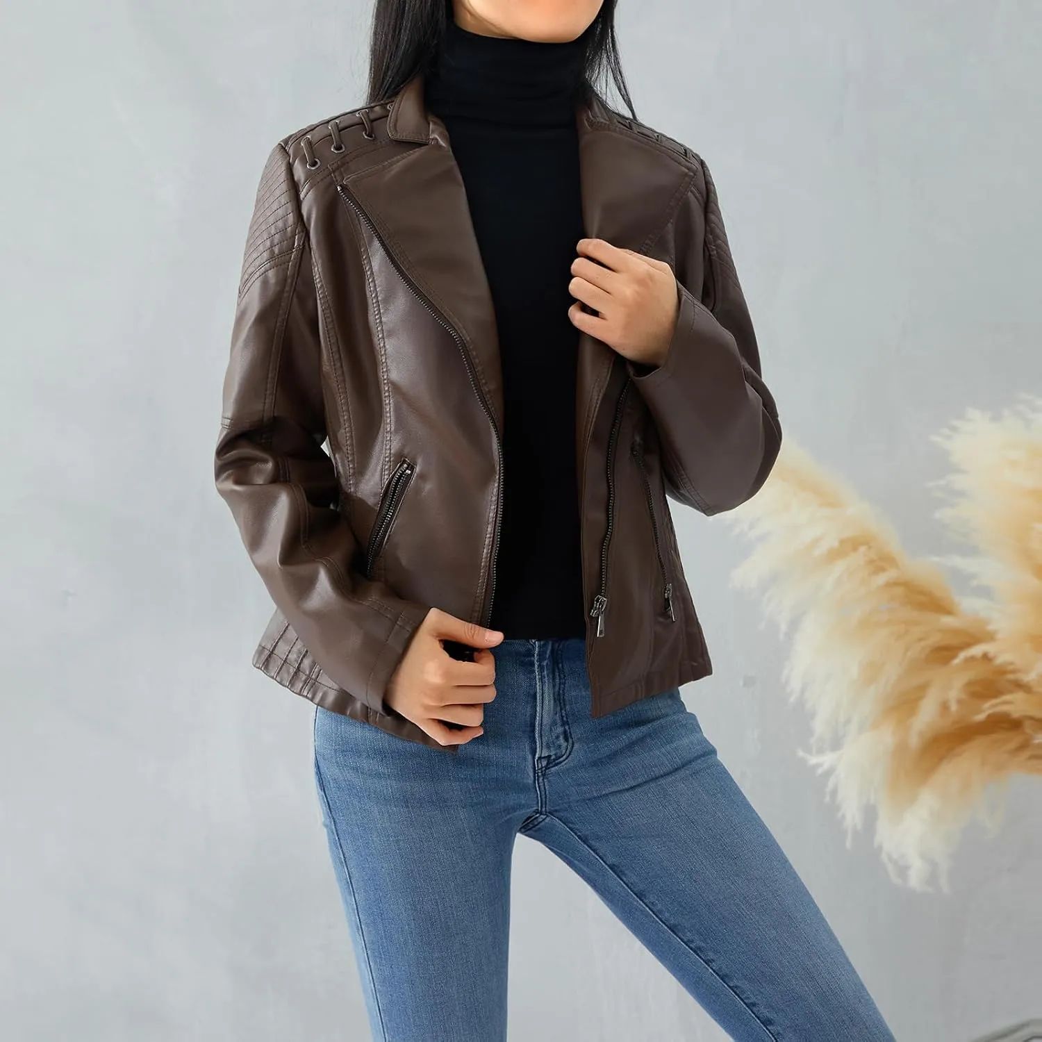 FOMOYUU Leather Jacket Women Faux Oversized Motorcycle Zipper Bomber PU Bike Coat 2024 Fall Fashion Outfits with Pockets