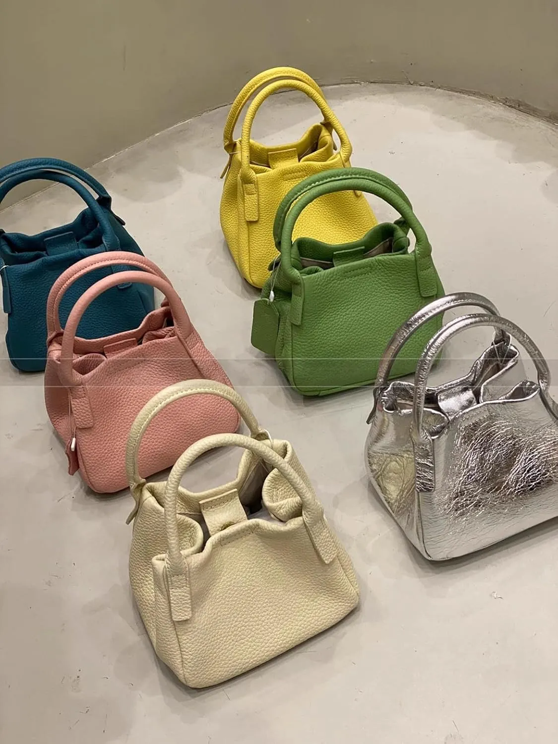 Genuine Leather Shoulder Crossbody Bag Handbag for Women Hobo Personalized Basket Bucket Bag Versatile Large Capacity Chic