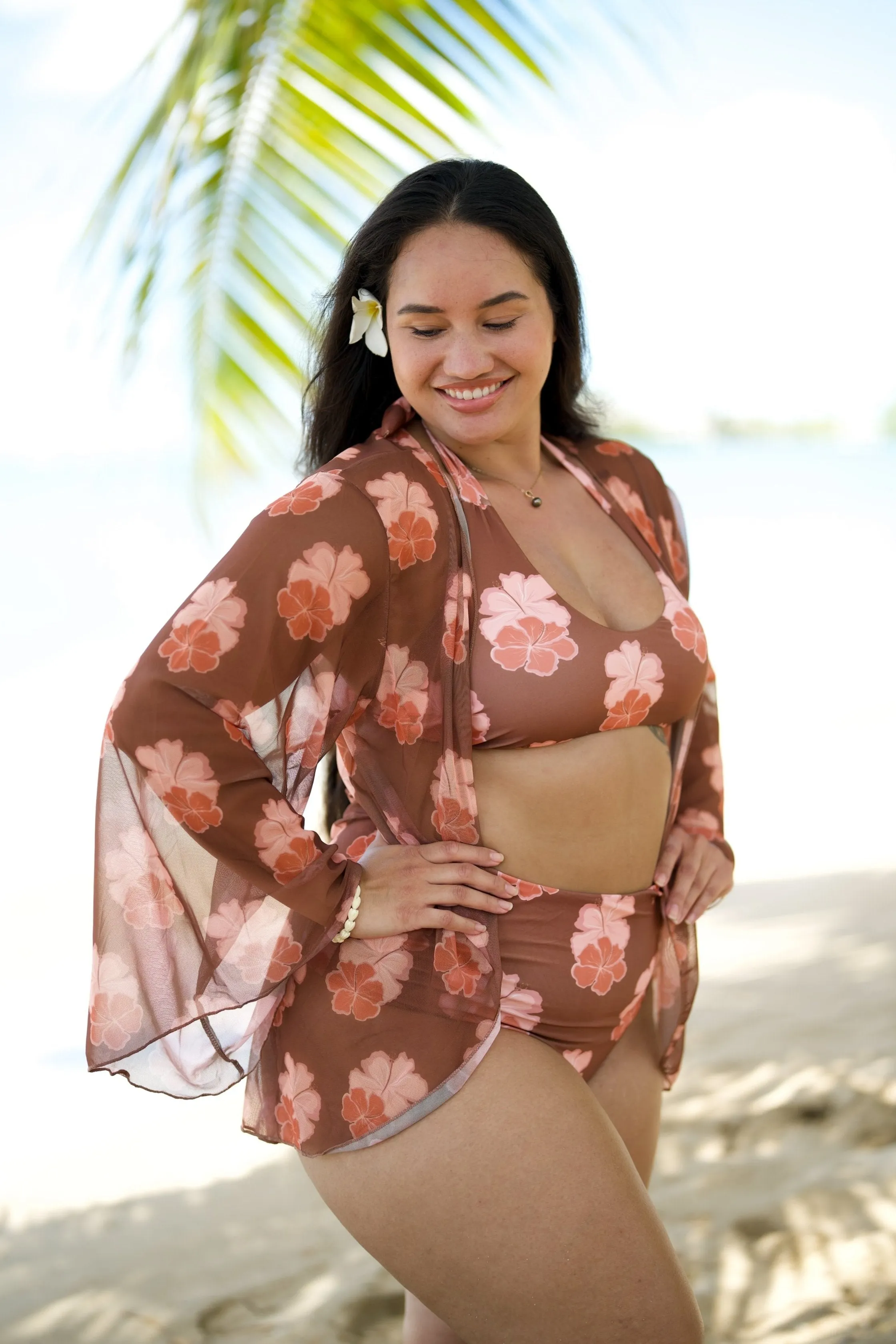 Hiwa Cover-Up