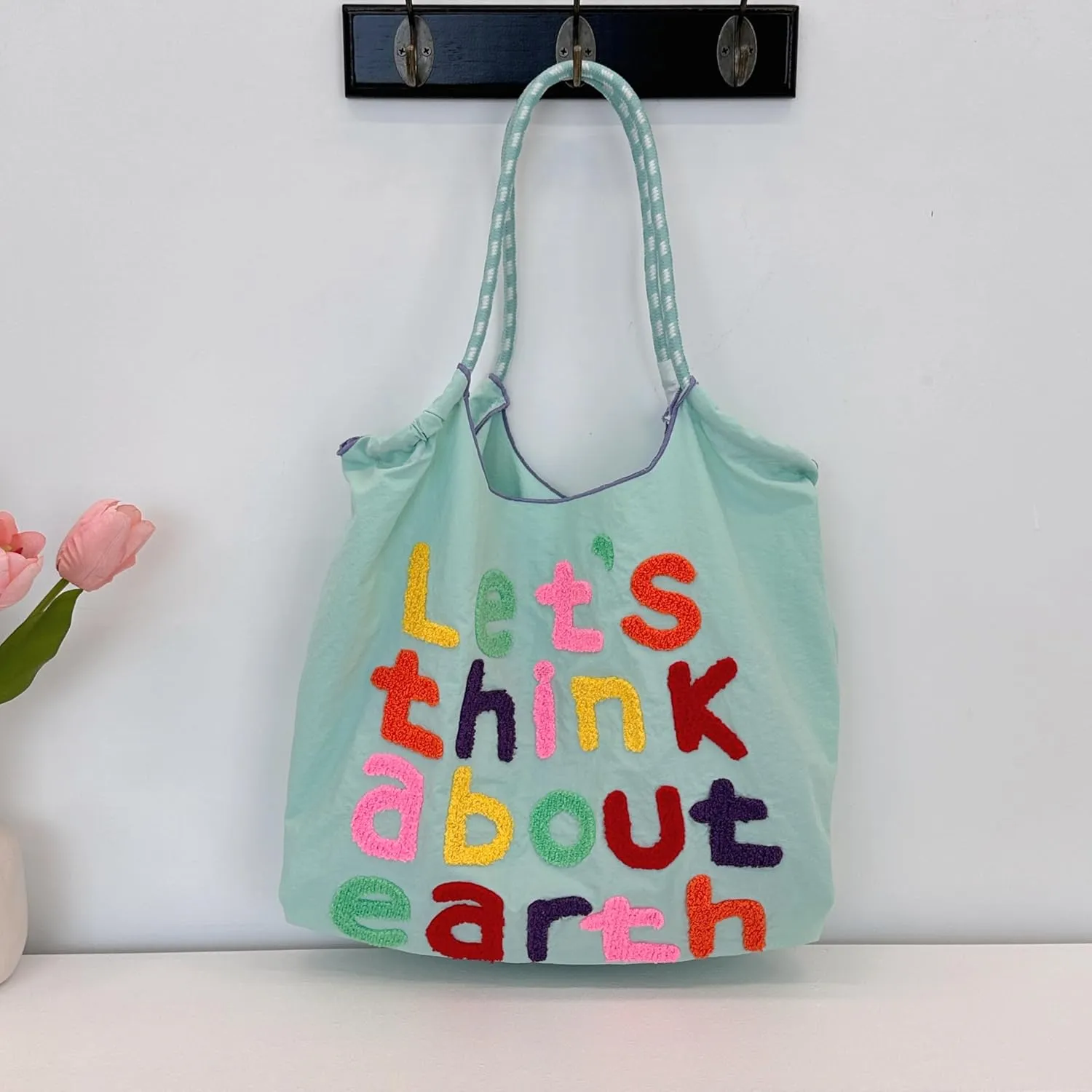 Large Capacity Letter Embroidery Tote Bag Stylish and Versatile Shoulder Bag for Everyday Use Unique Design