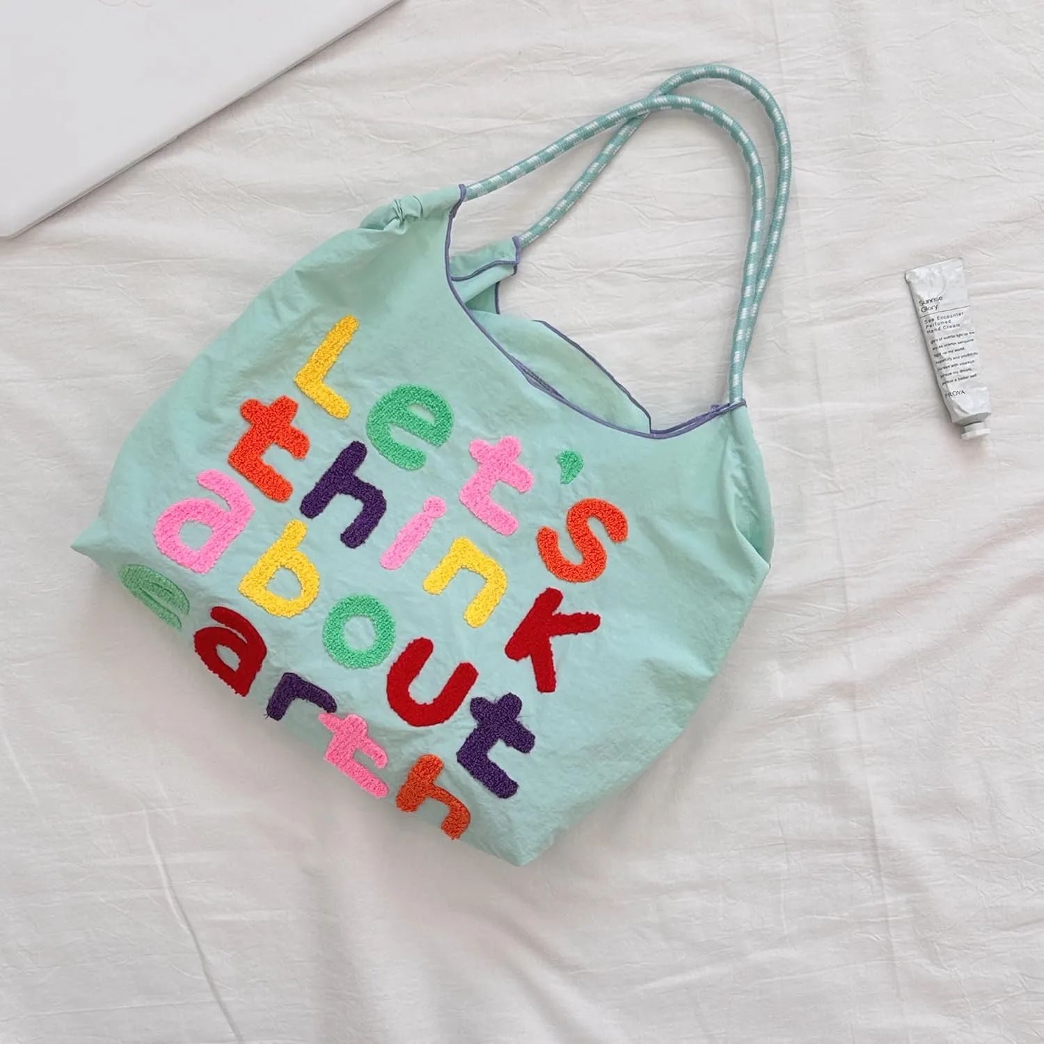 Large Capacity Letter Embroidery Tote Bag Stylish and Versatile Shoulder Bag for Everyday Use Unique Design