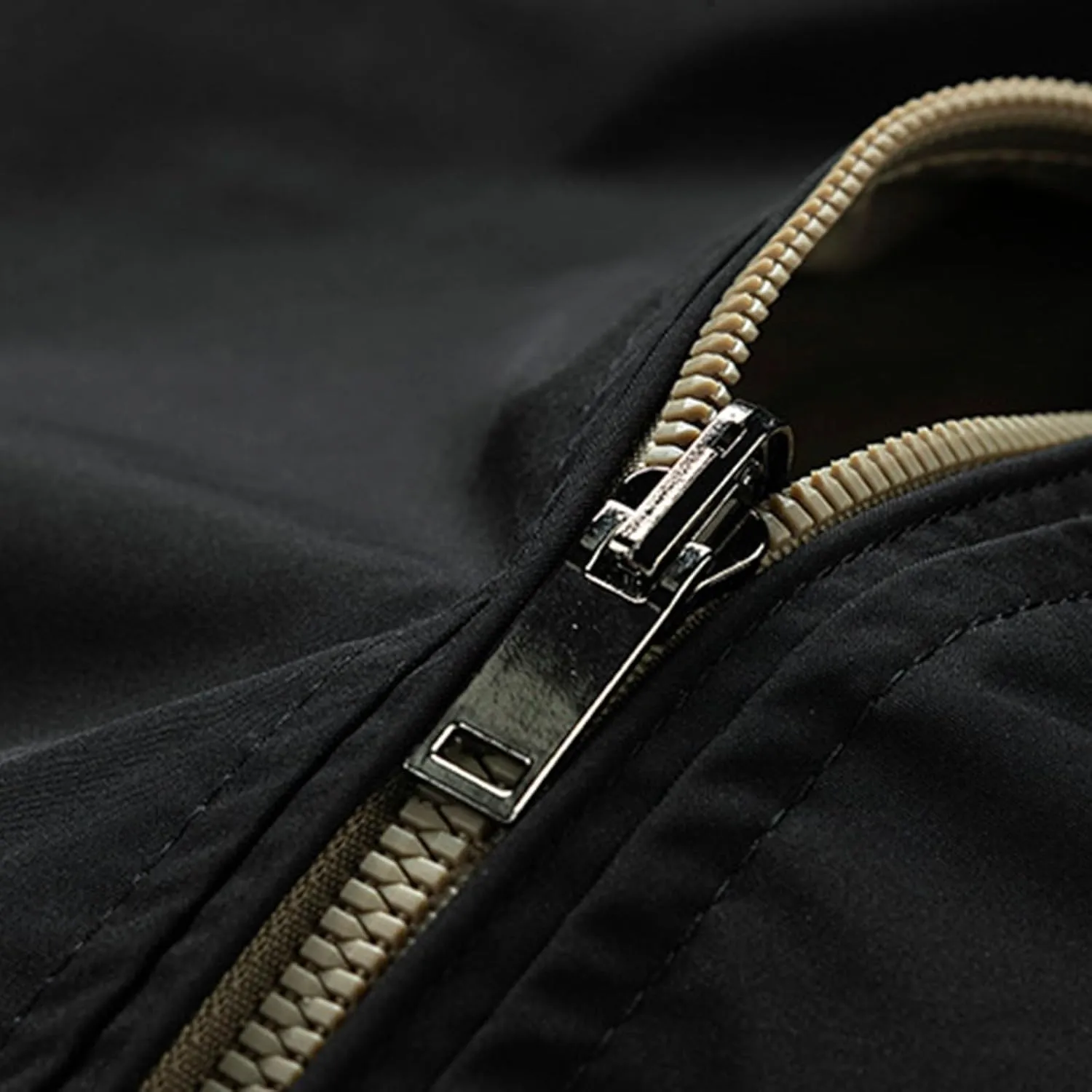 Men's Varsity Jackets Casual Windbreaker Jackets for Men Lightweight Fashion Mens Bomber Jacket Zip Up Jacket Coat