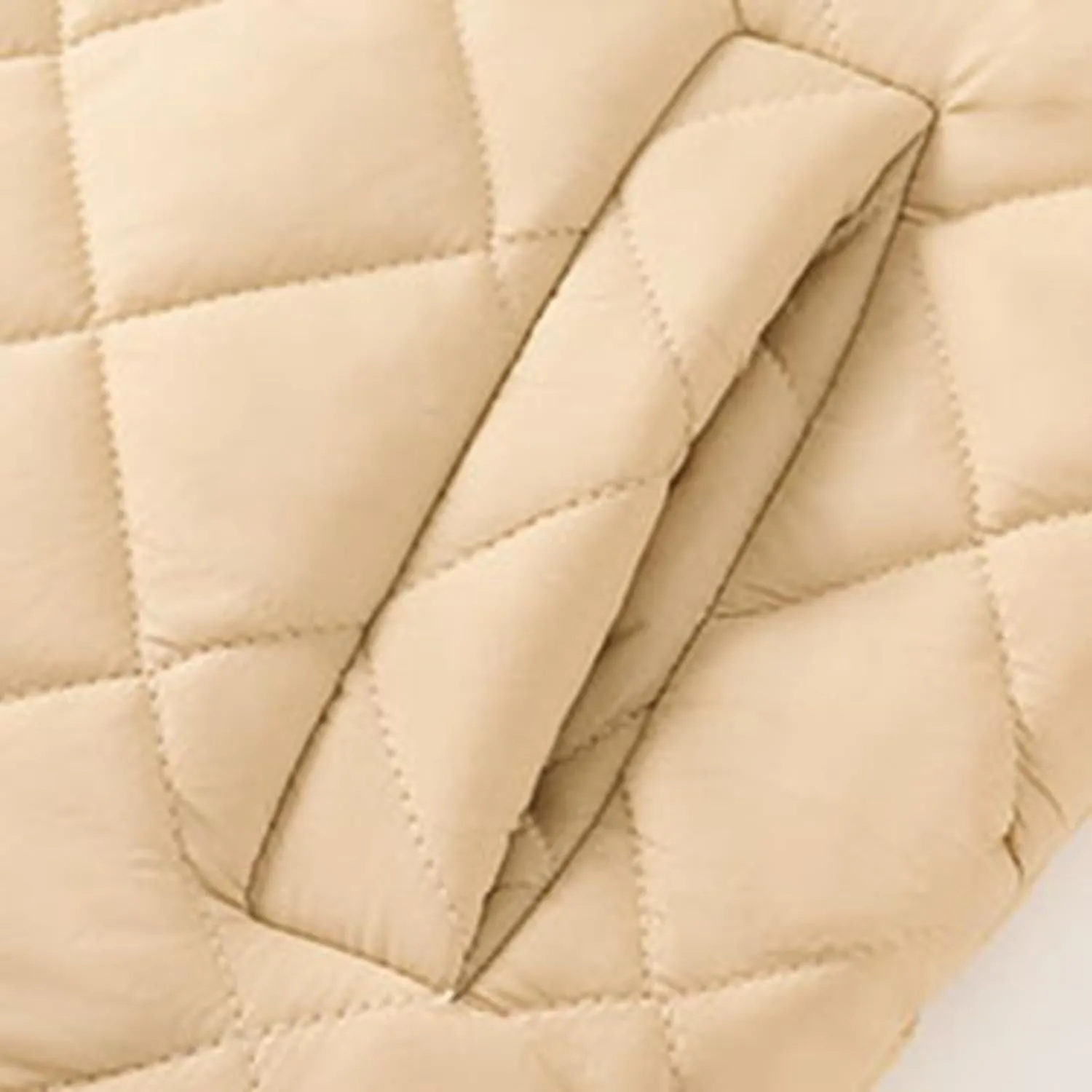 Puffer Jackets for Women Trendy Warm Quilted Winter Coat Girls Casual Zip Up Down Jacket Hooded Lightweight Travel