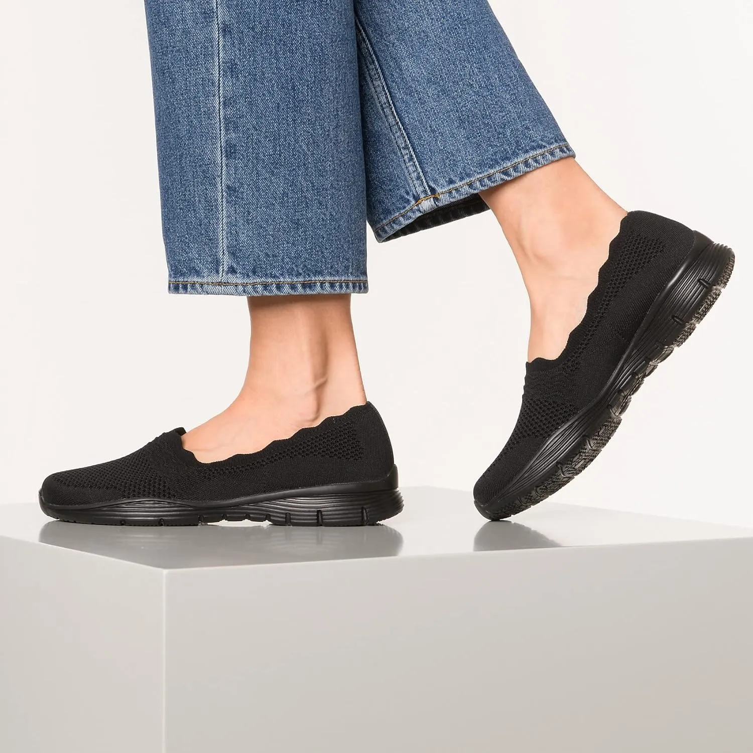 Skechers Women's Seager Umpire Sneaker