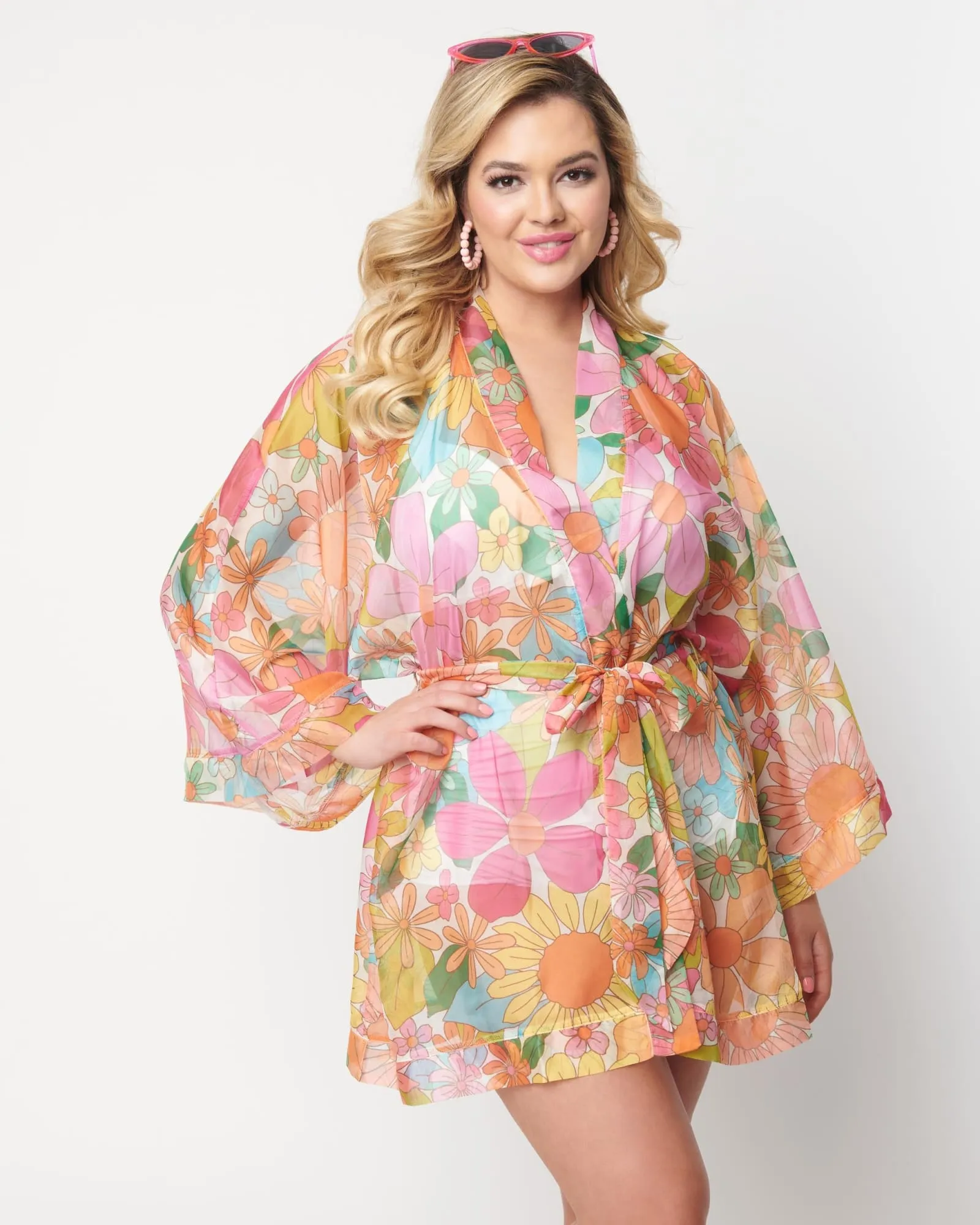 Unique Vintage 1970s Rainbow Floral Coverup | Rainbow, Floral