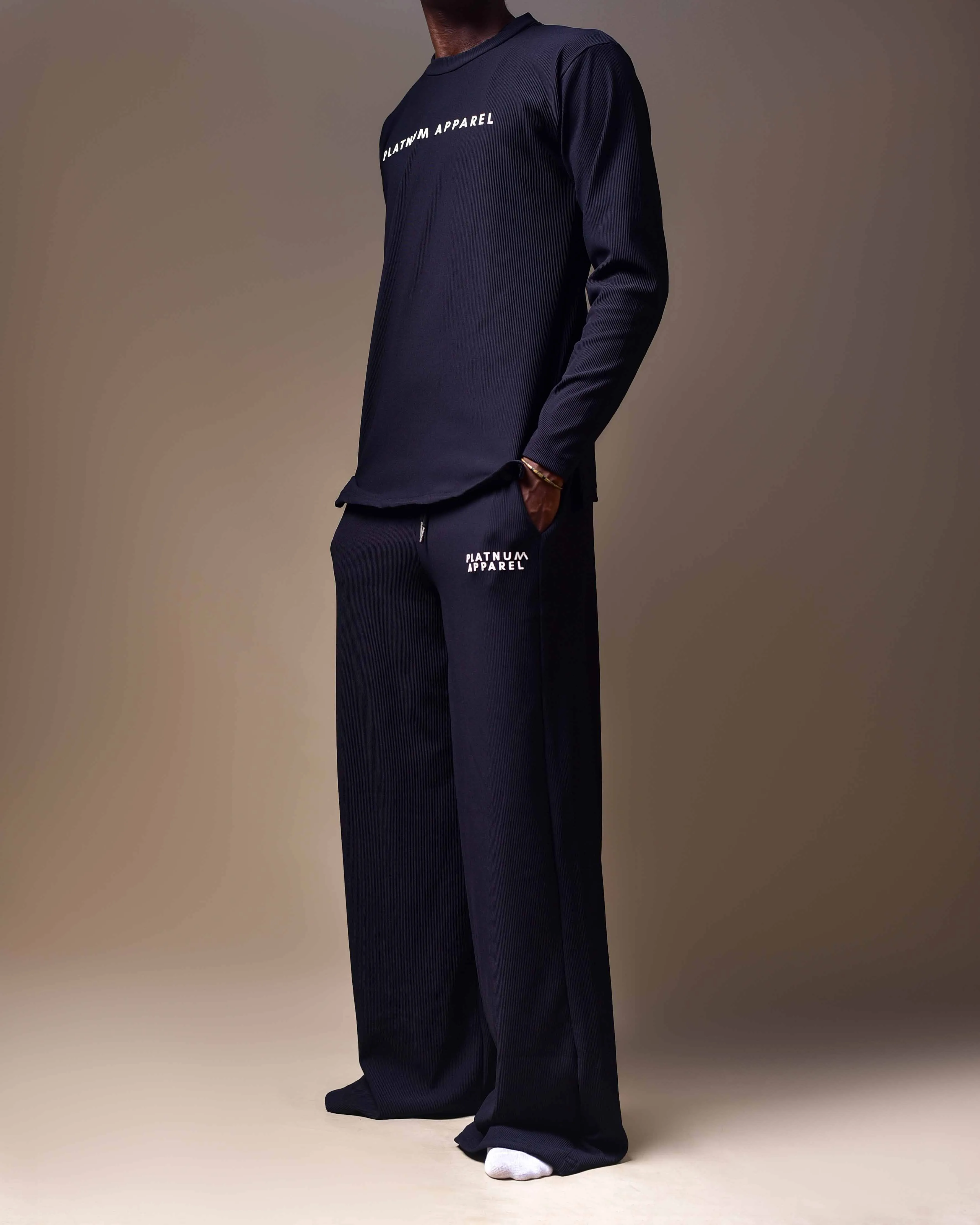 Unisex Loose-Fitting Top and Bottom