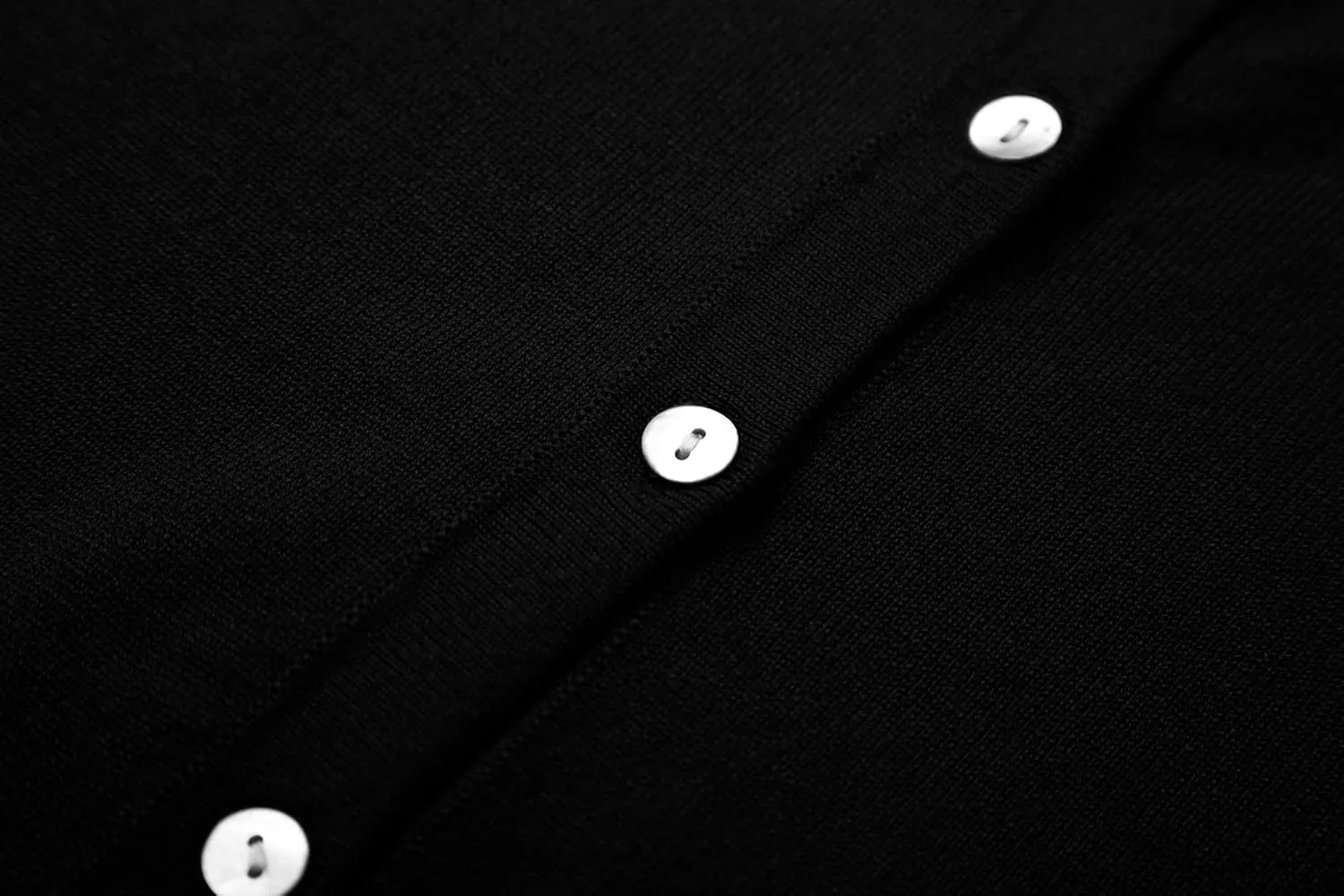 Urban CoCo Women's Long Sleeve Button Up Cropped Cardigan Sweaters for Women Crew Neck Short Bolero Shrug for Dresses