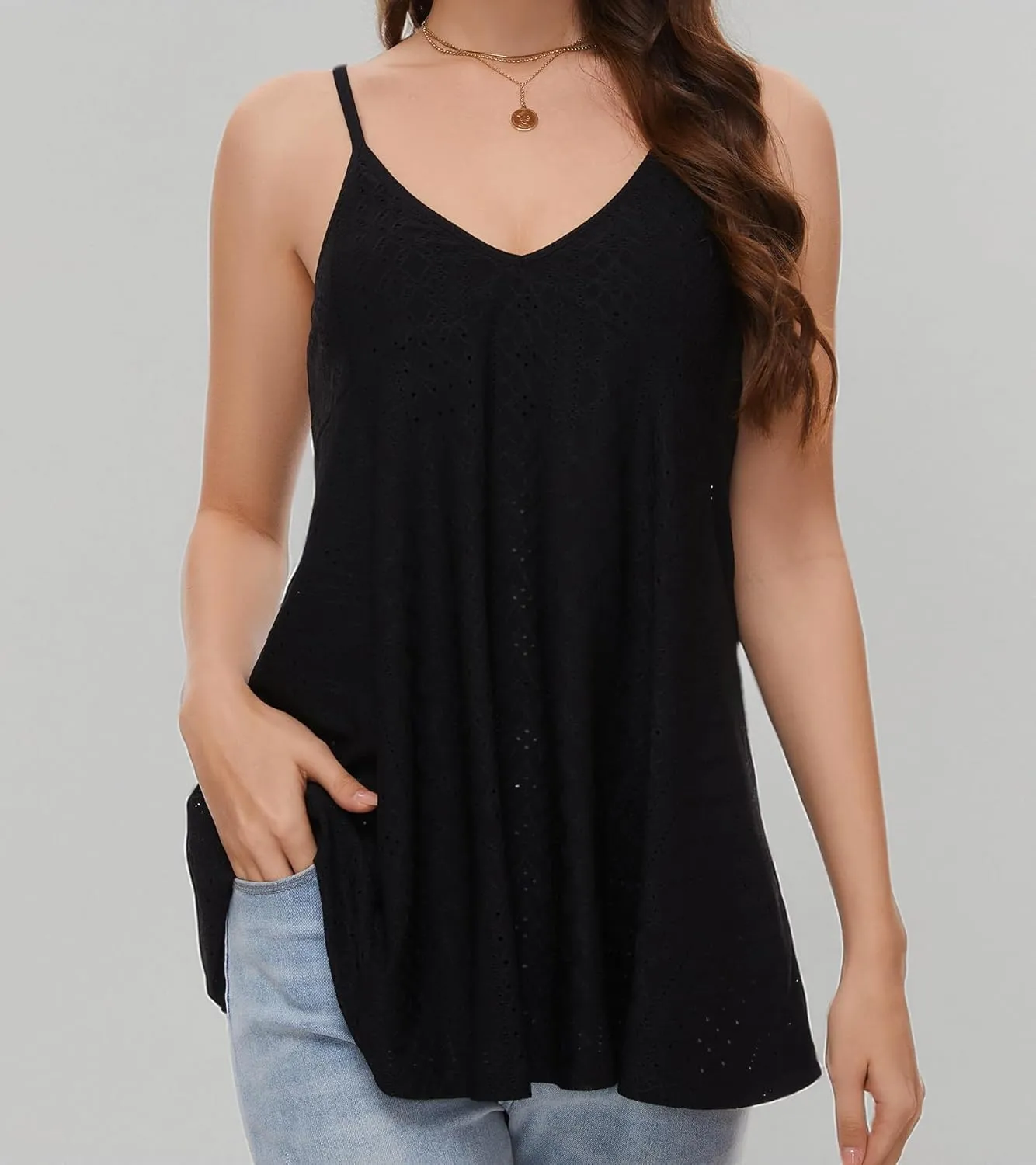 V Neck Strappy Tank Top with Removable Built in Bra Cup Summer Flowy Pleated Sleveless Shirt Adjsutbale Strap Blouse S-3XL