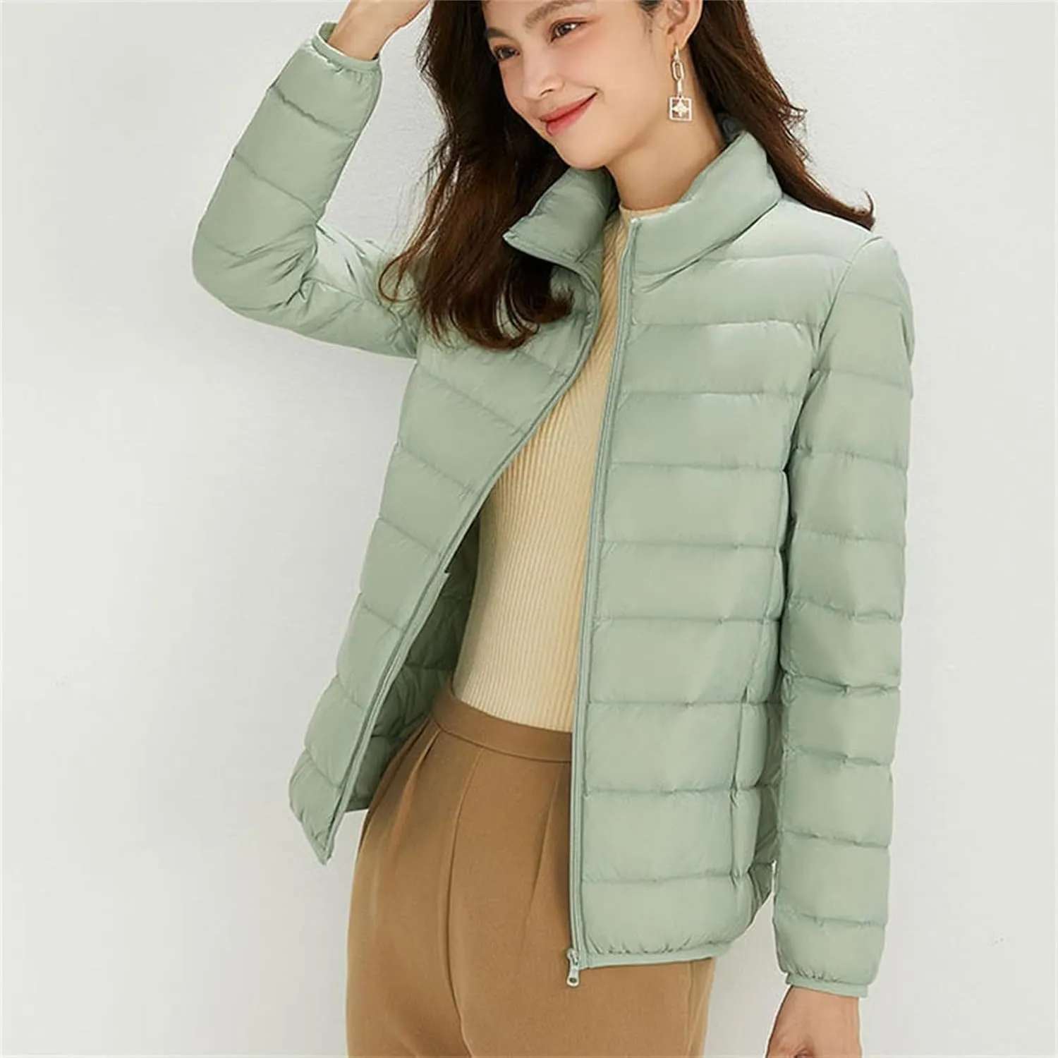 Warm Puffer Jacket Parka Hooded Windproof Winter Coat with Recycled Insulation Winter Slim Short Alternative Down