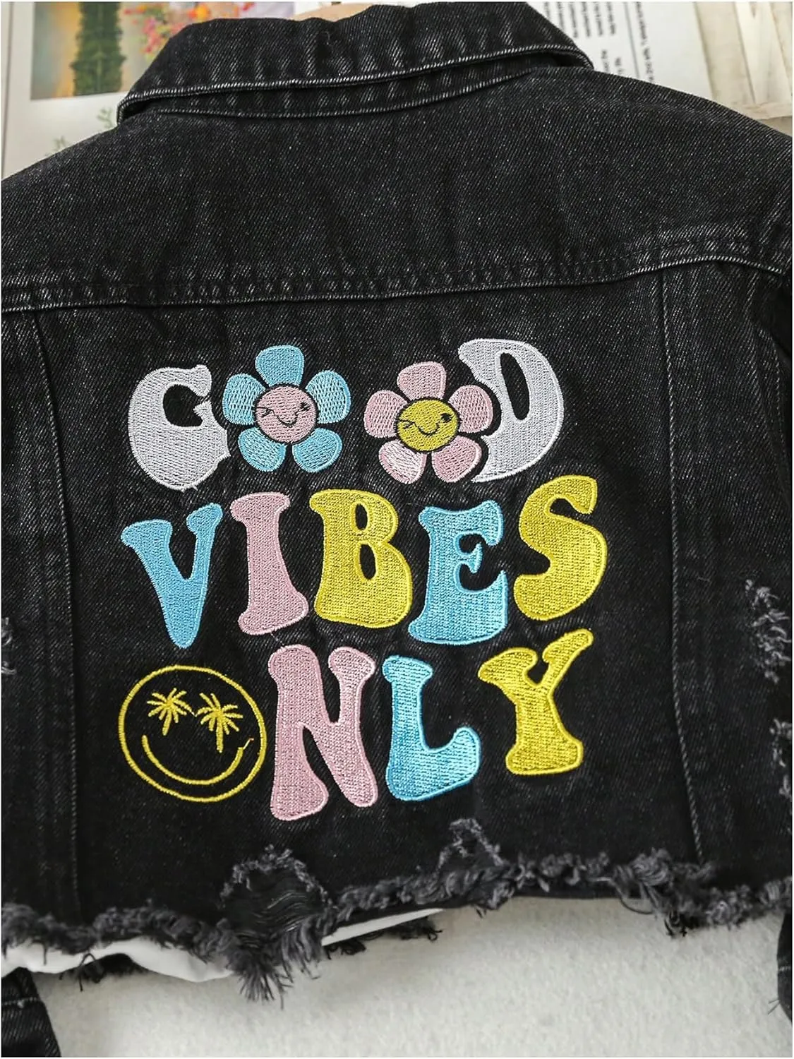 WDIRARA Girl's Letter Graphic Denim Jacket Raw Hem Long Sleeve Button Down Outerwear