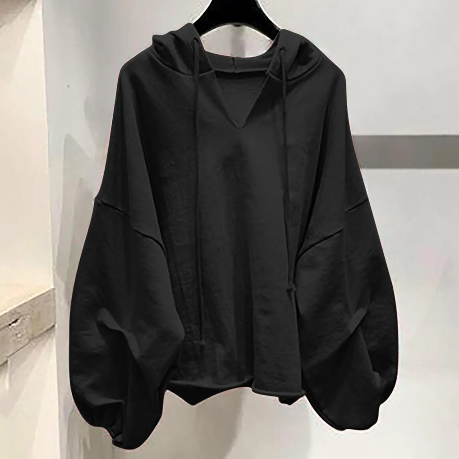 Women Oversized V Neck Hoodies Long Sleeve Comfy Sweatshirts Casual Fall Fashion Pullover Winter Clothes 2024