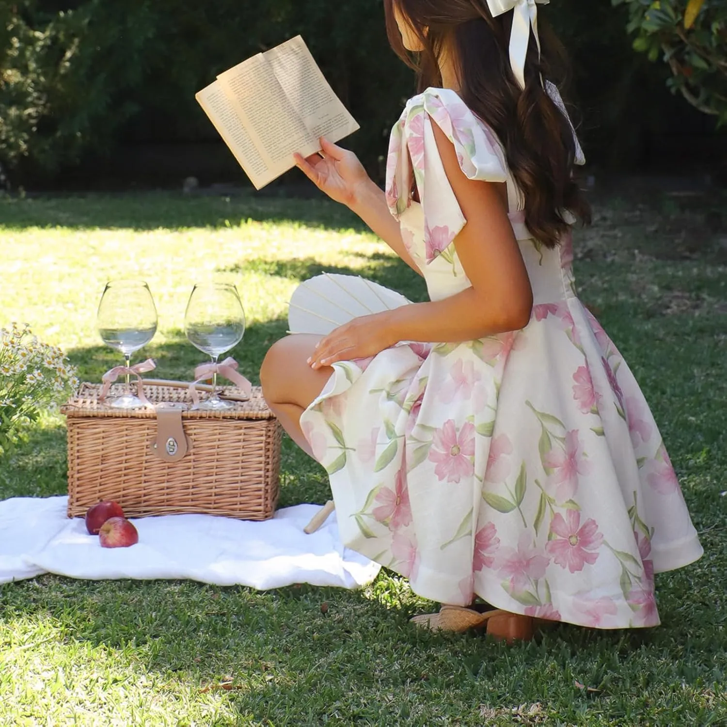 Women Tie Shoulder Mini Dress Boho Floral Babydoll Dress Square Neck Ruffle A Line Flowy Summer Beach Sundress