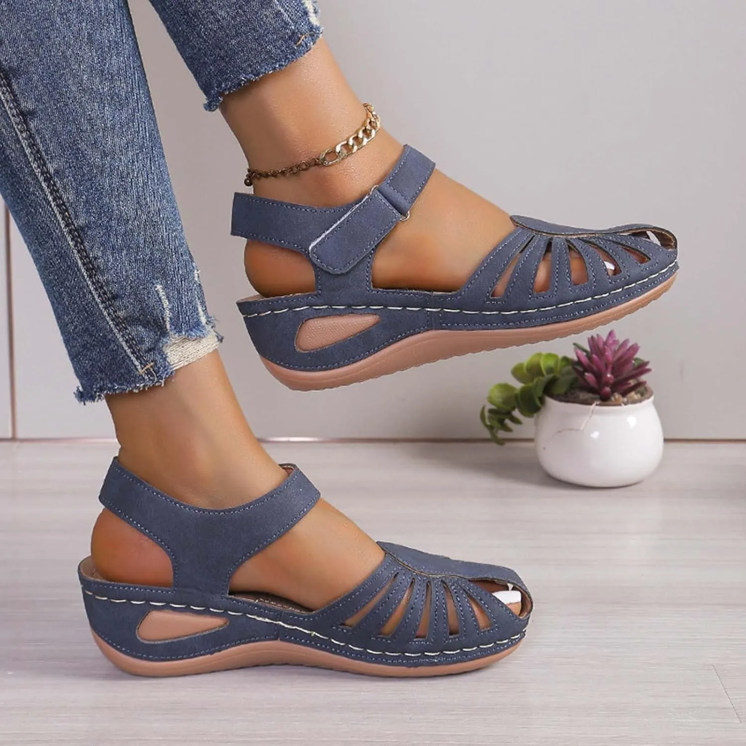 Women's Arch-Support Orthopedic Sandals Closed Toe Hollow Out Strap Ankle Trending Comfort Sandal Shoes for Vacation