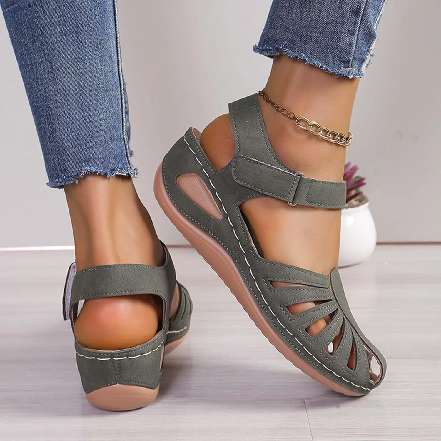 Women's Arch-Support Orthopedic Sandals Closed Toe Hollow Out Strap Ankle Trending Comfort Sandal Shoes for Vacation