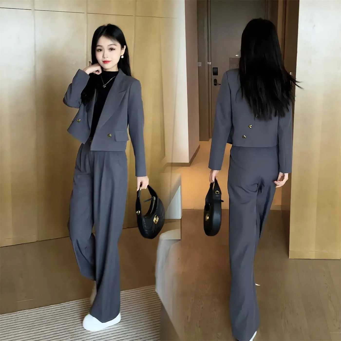 Women's fashionable two-piece suit! 👚