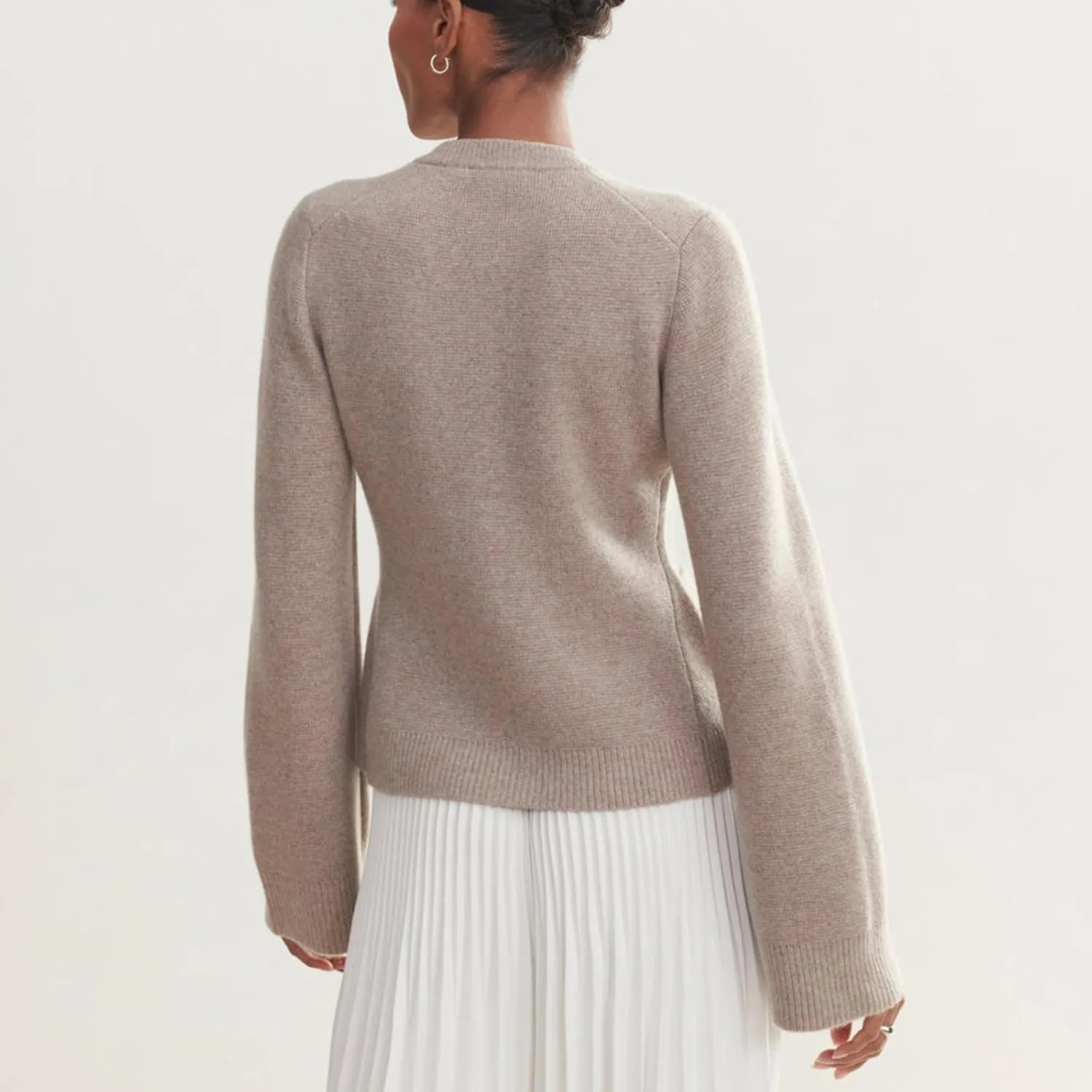 Women's Fitted Cardigan Long Sleeve Crew Neck Button Down Sweater Knit Cardigans Tops with Pockets