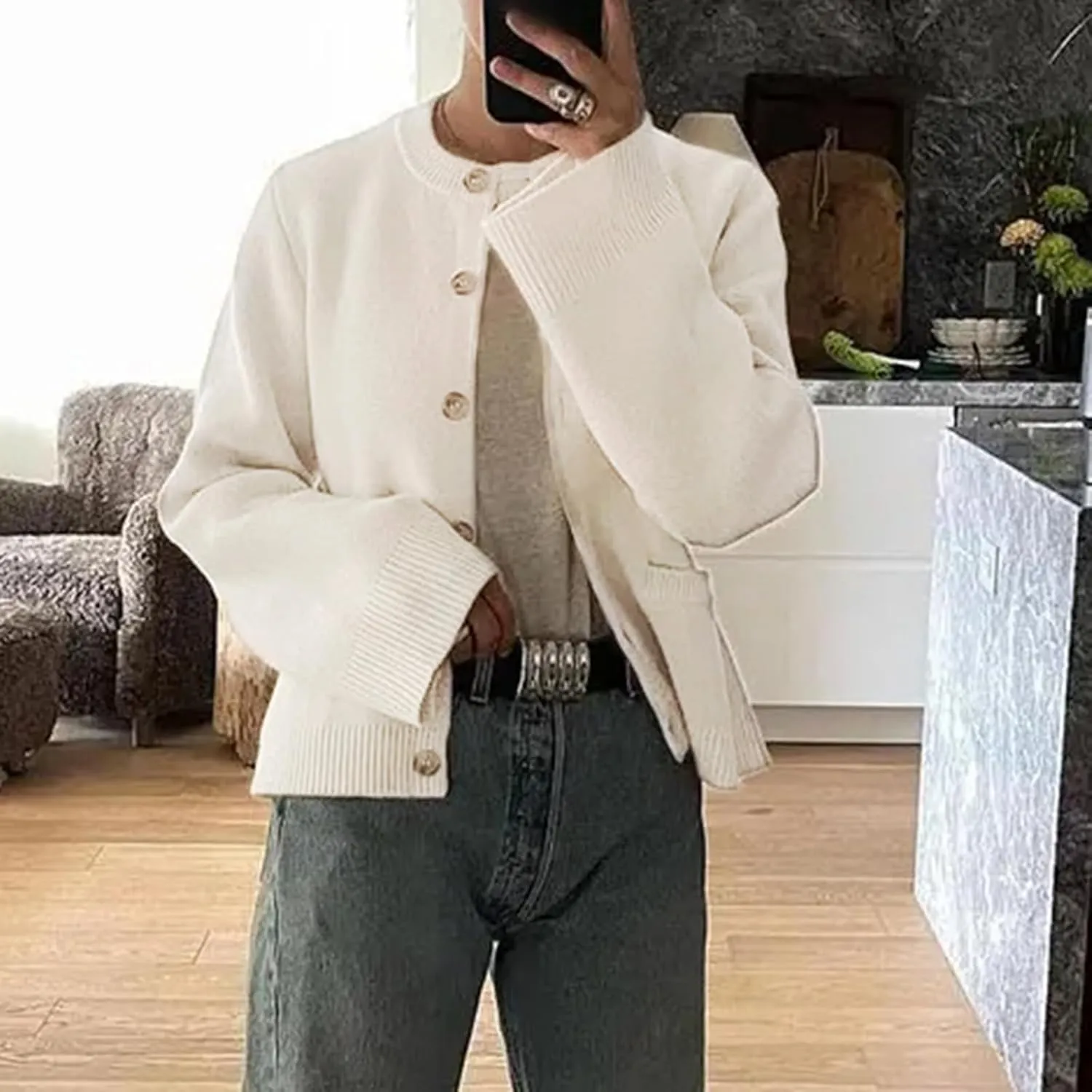 Women's Fitted Cardigan Long Sleeve Crew Neck Button Down Sweater Knit Cardigans Tops with Pockets
