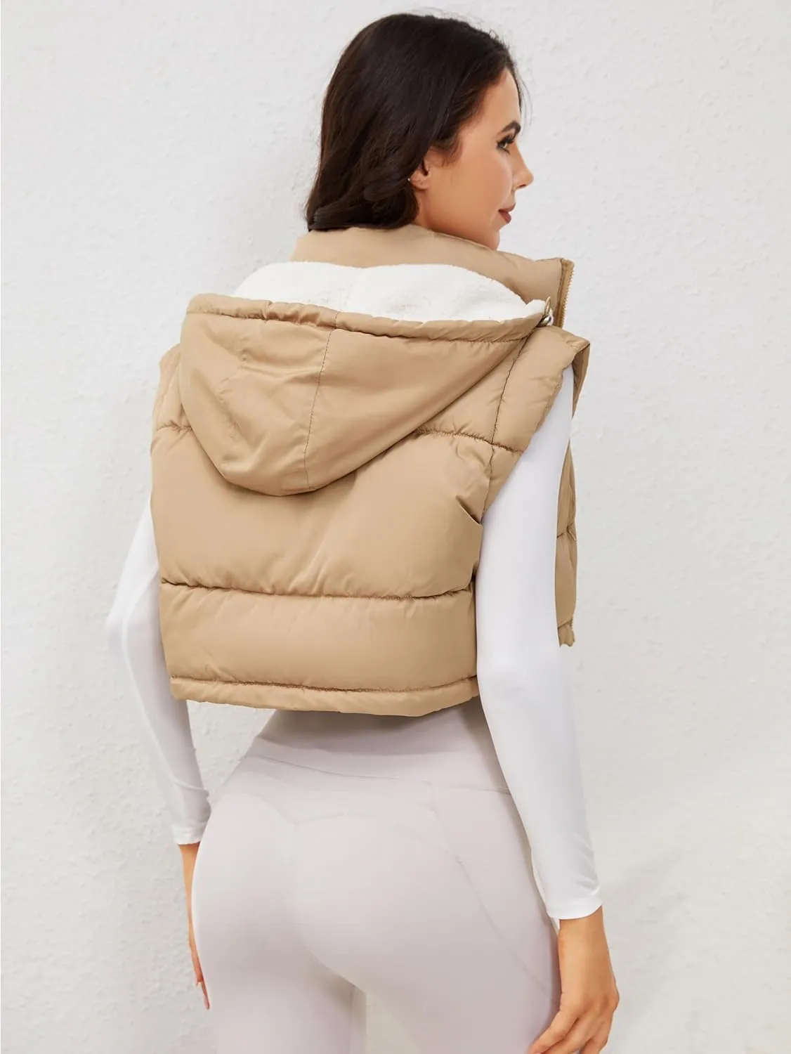Women's Puffer Vest Hooded Button Down Zip Up Winter Outerwear Vests with Pockets