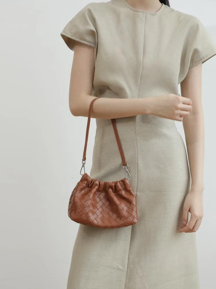 Women's Retro Genuine Leather Chain Ball Woven Shoulder Crossbody Underarm Bag Clutch Cloud Dumpling Handbag Versatile Hobo
